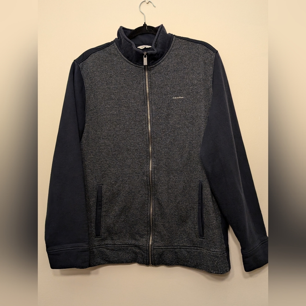 🛍️7/20 Calvin Klein full zip 100% cotton navy blue jacket size M
